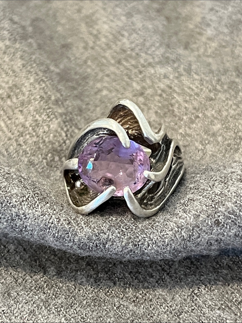 Sterling Brutalist Lavender Gemstone Ring-sz7